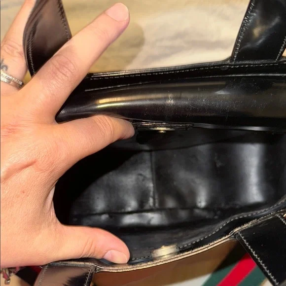 GUCCI Black Tote Bag with Green and Red Strap
